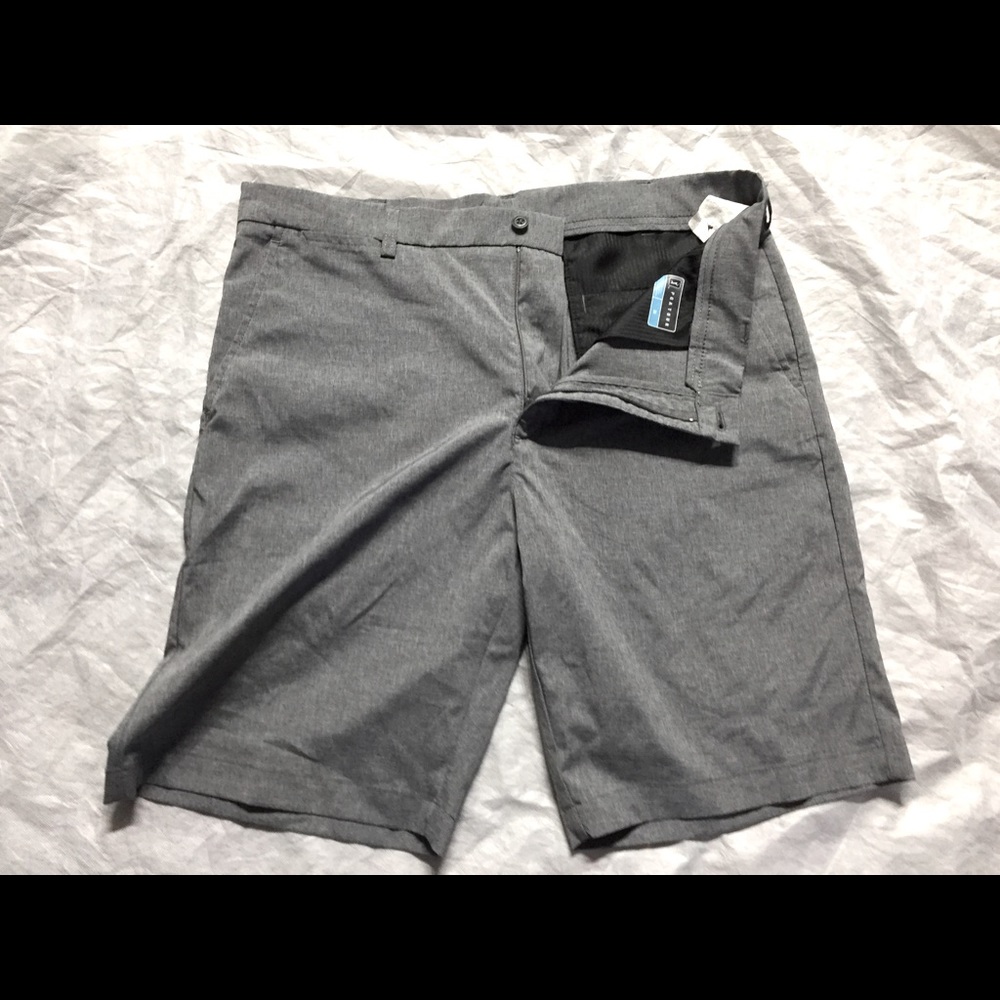 Size 36 PGA tour golf shorts